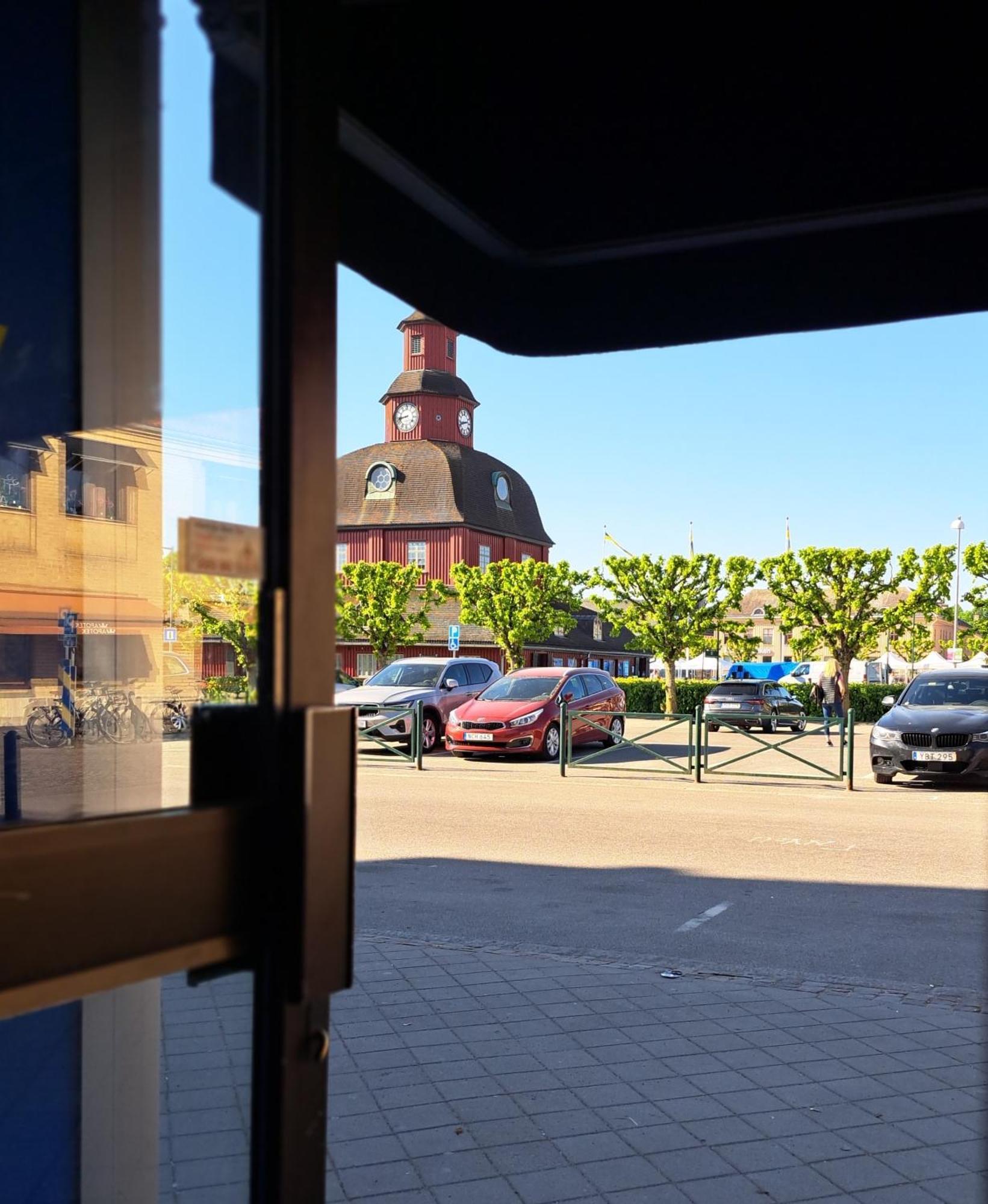 Hotell Radhuset Lidkoping Exterior photo